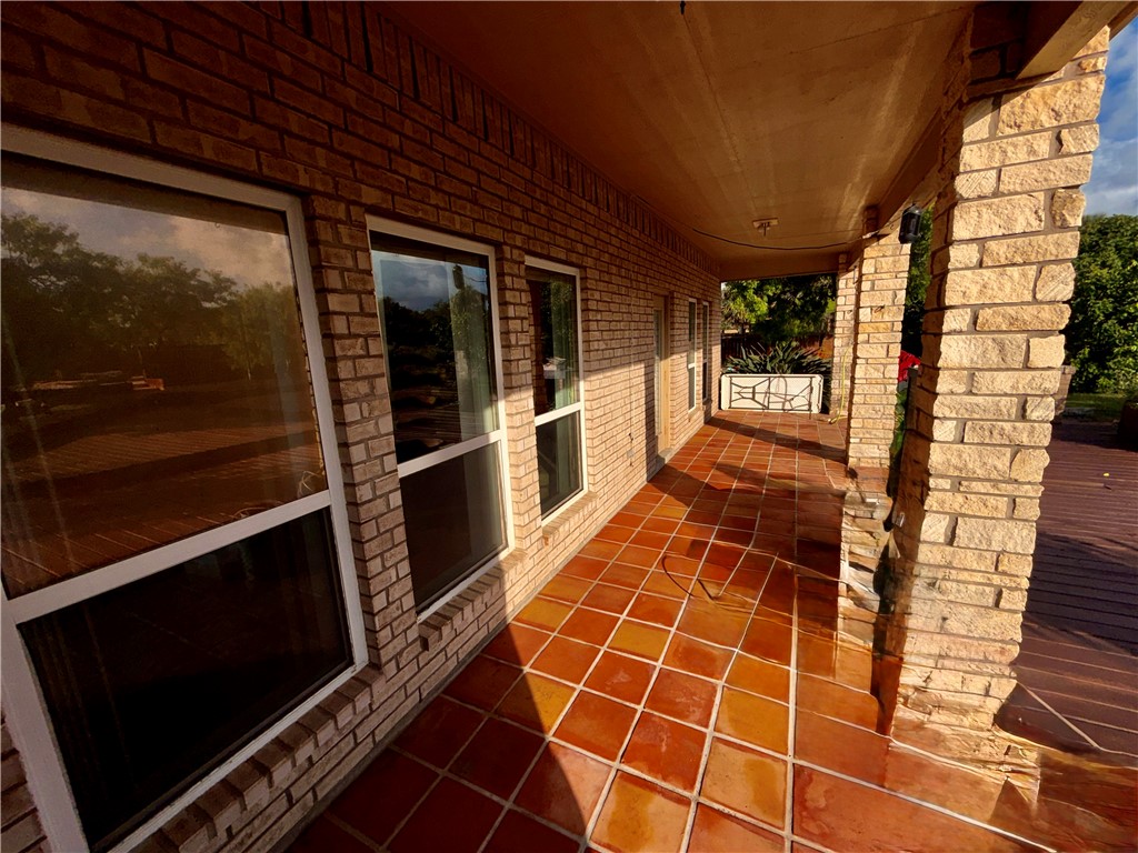 1638 Cantera Trail Corpus Christi TX 78418