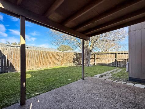 4916 Delwood St D Corpus Christi TX 78413