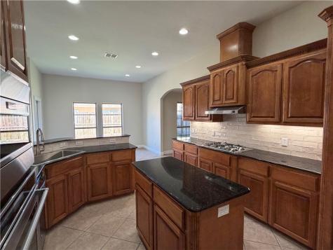 6510 Philmont Lake Drive Corpus Christi TX 78414