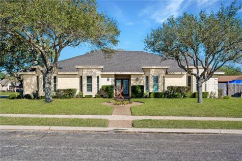 425 Seco Drive Portland TX 78374