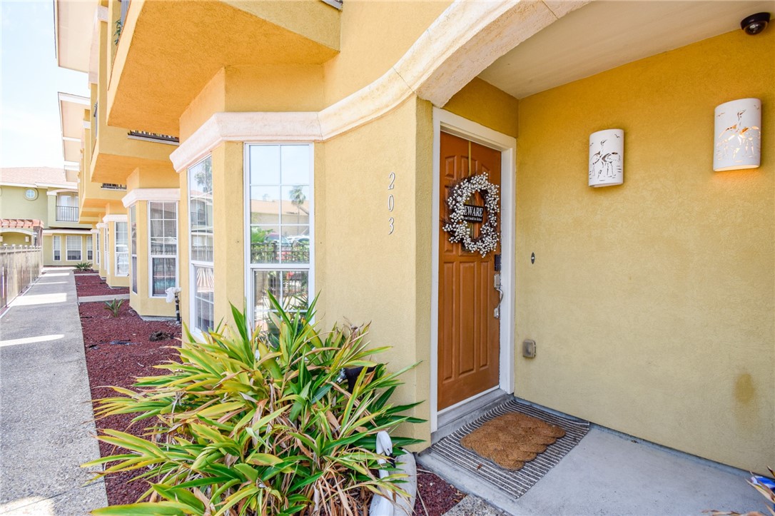 15422 Seamount Cay Court 203 Corpus Christi TX 78418