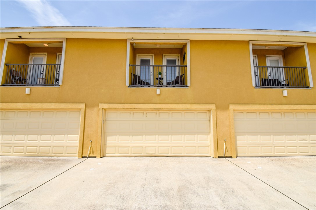 15422 Seamount Cay Court 203 Corpus Christi TX 78418