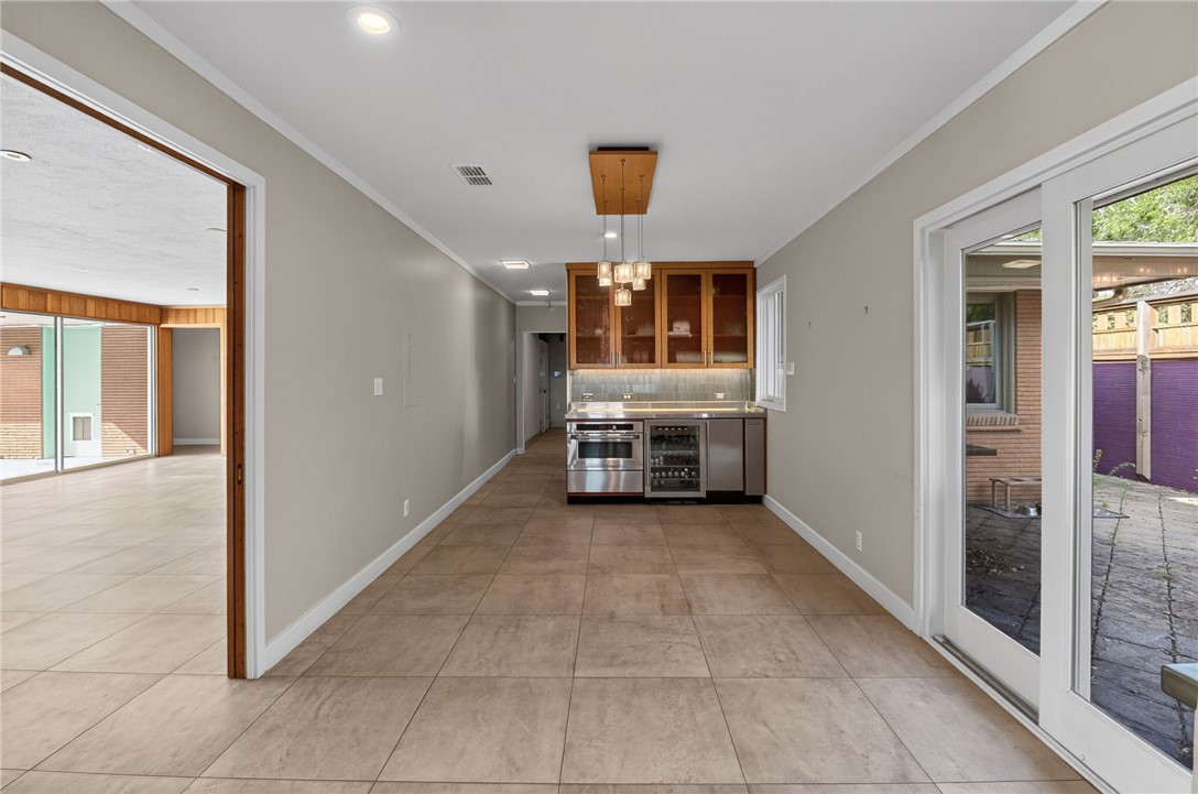 2011 Ocean Drive Corpus Christi TX 78404