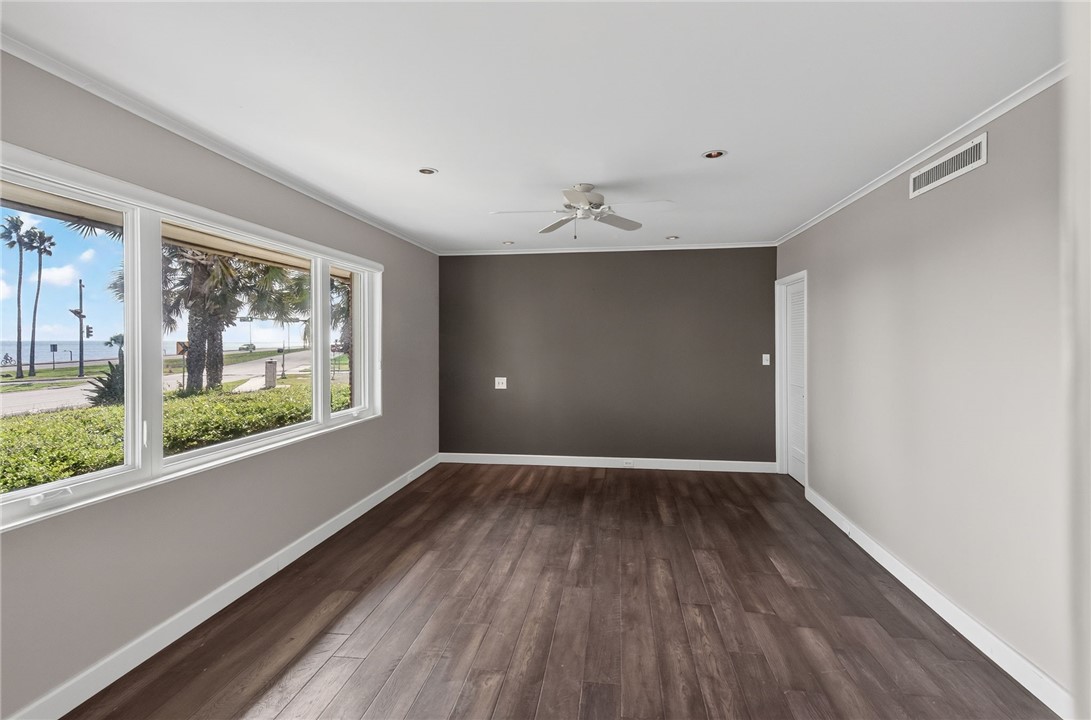 2011 Ocean Drive Corpus Christi TX 78404