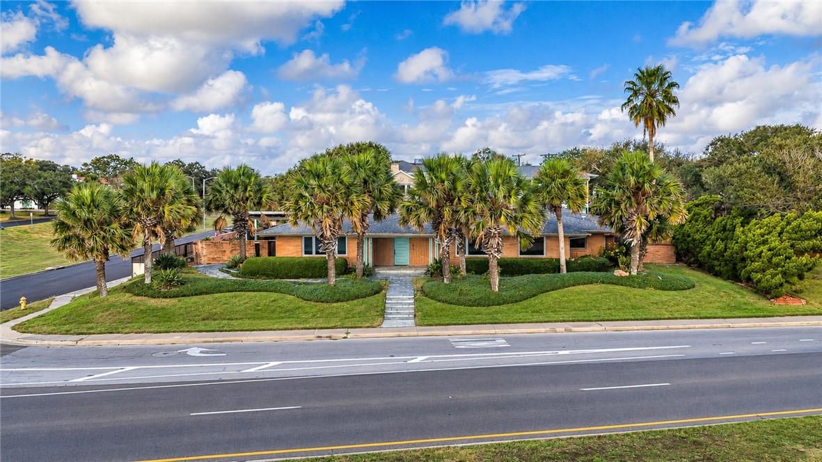 2011 Ocean Drive Corpus Christi TX 78404