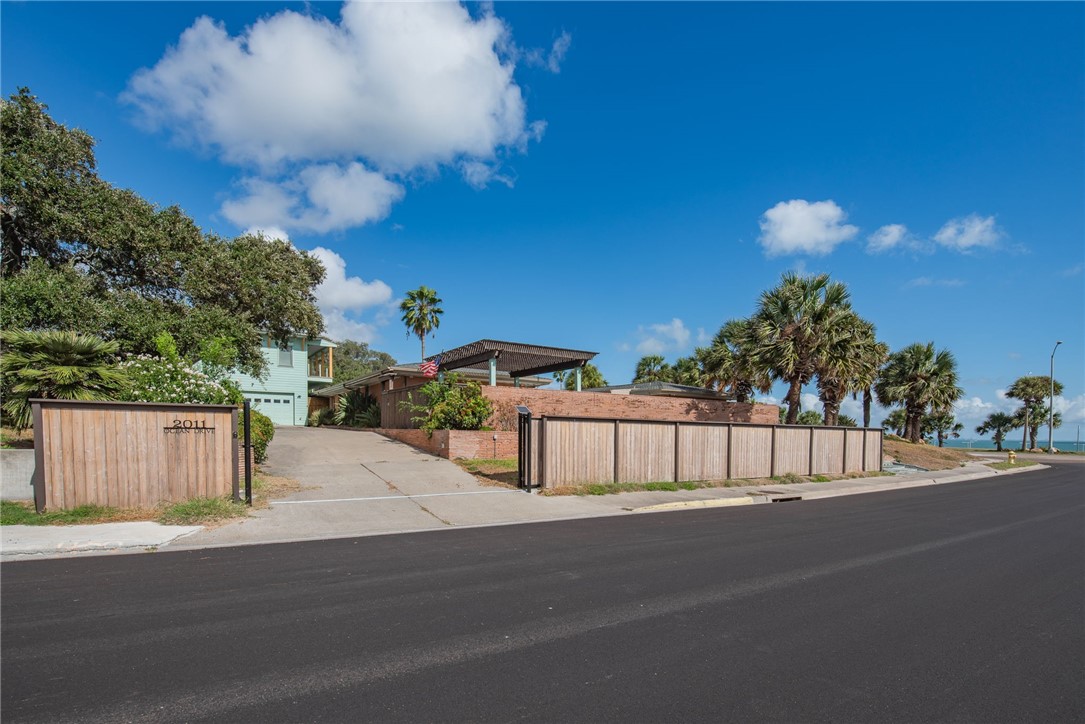 2011 Ocean Drive Corpus Christi TX 78404