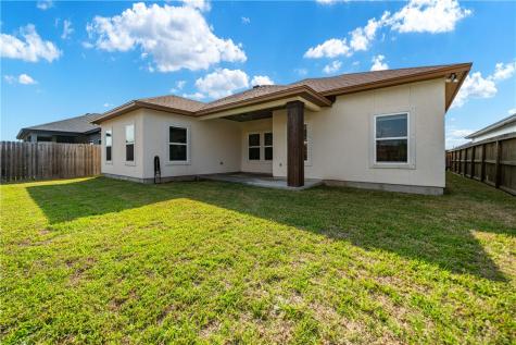 11526 S Creek Drive Corpus Christi TX 78410