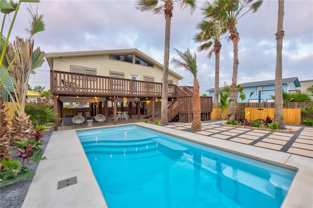 310 Leslie Lane Port Aransas TX 78373