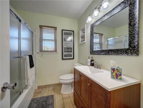 106 Westover Drive Portland TX 78374