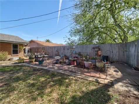 106 Westover Drive Portland TX 78374
