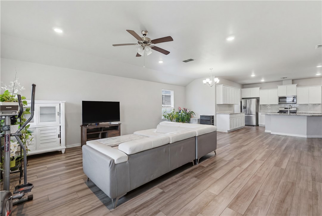 7321 Adler Drive Corpus Christi TX 78414