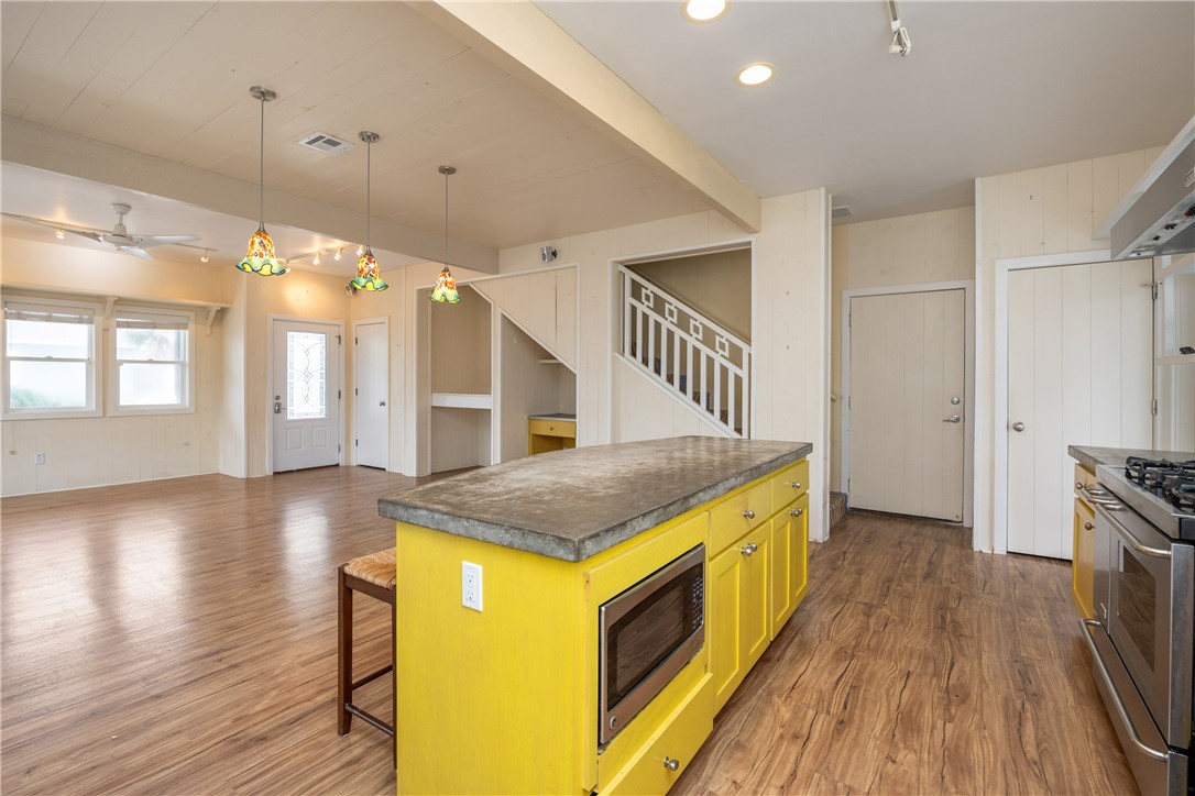1802 Palisades Drive Port Aransas TX 78373