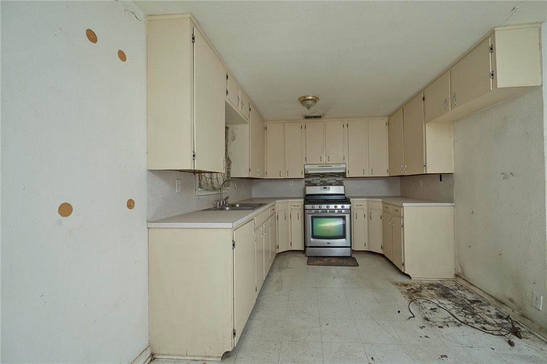 4942 Cosner Drive Corpus Christi TX 78415