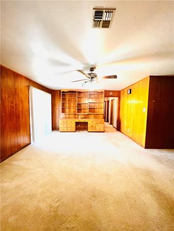 1105 Johnson Street Woodsboro TX 78393