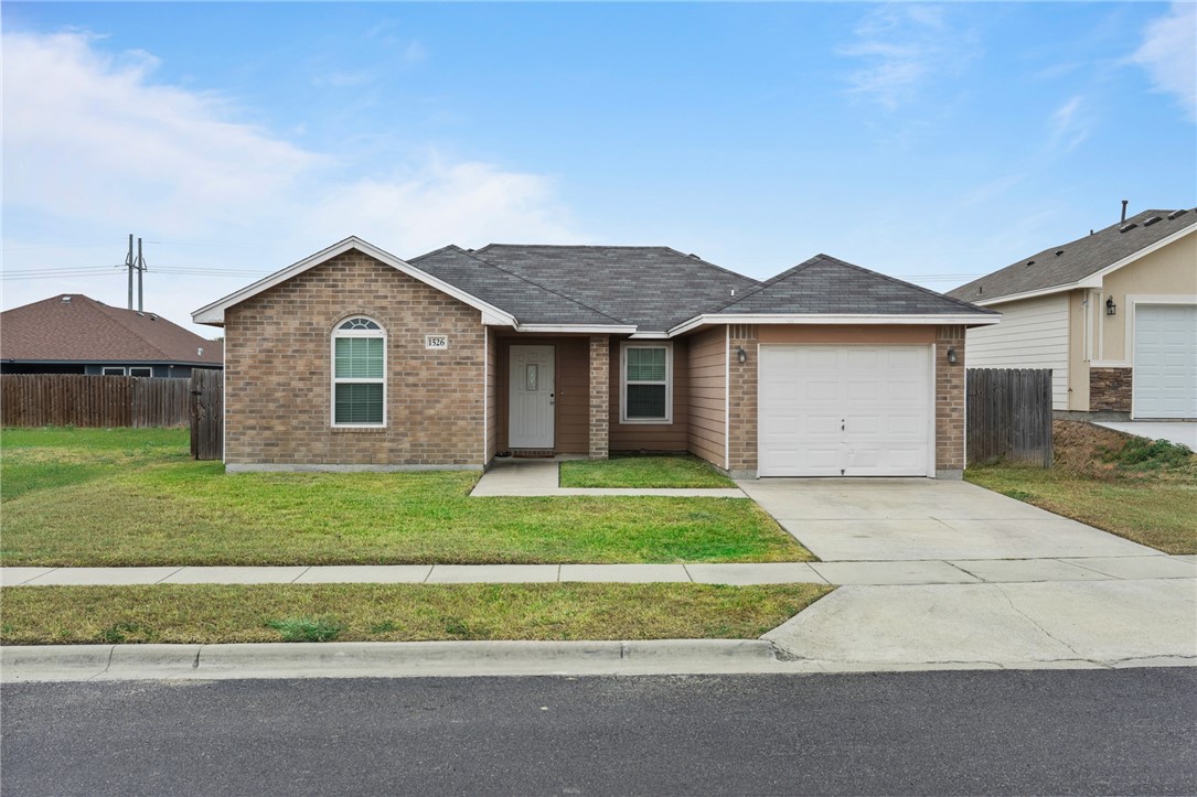 1526 Bay Moon Court Corpus Christi TX 78417