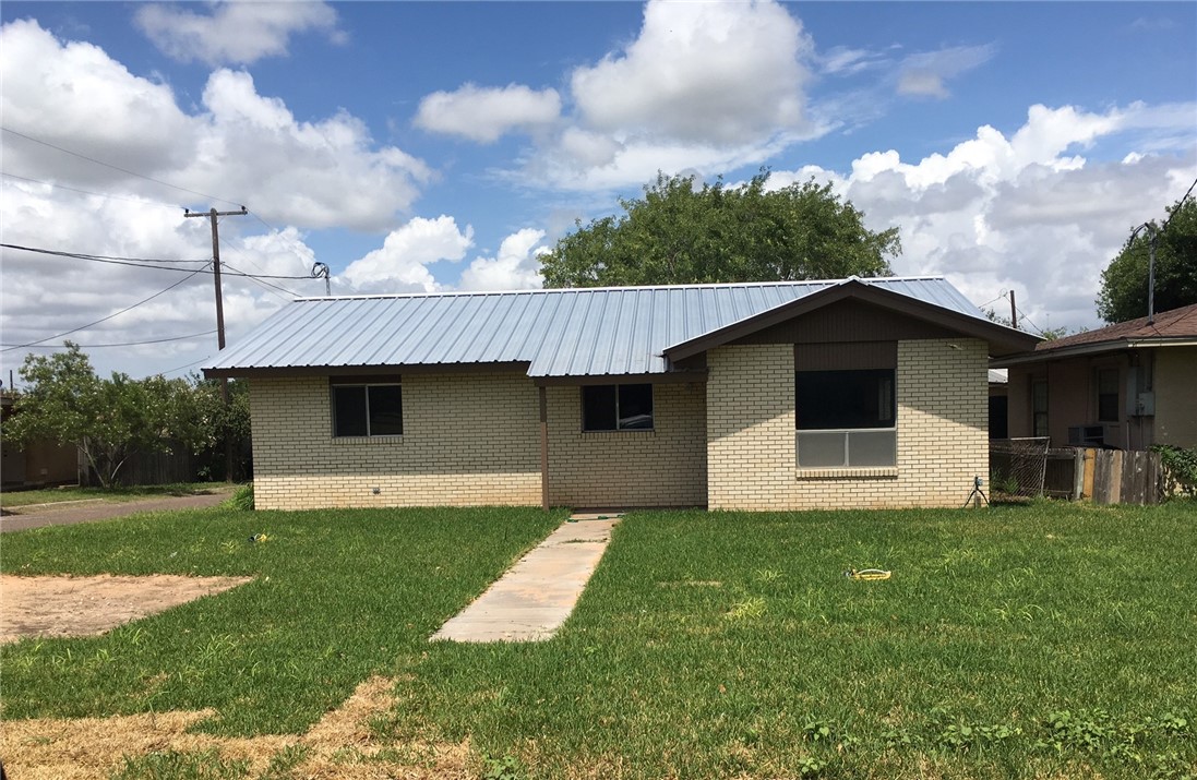 601 N Dagmar Avenue Hebbronville TX 78361