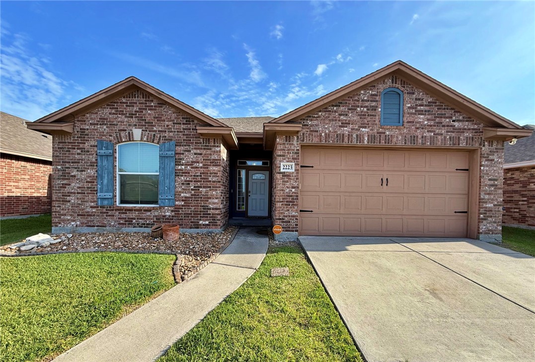 2223 Mangrove Drive Portland TX 78374