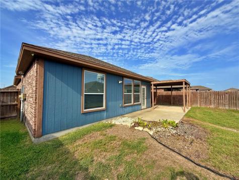 2223 Mangrove Drive Portland TX 78374