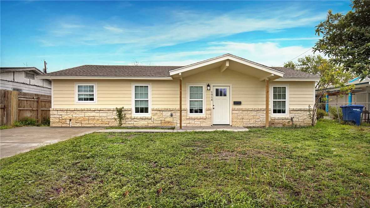 1914 Darcey Drive Corpus Christi TX 78416