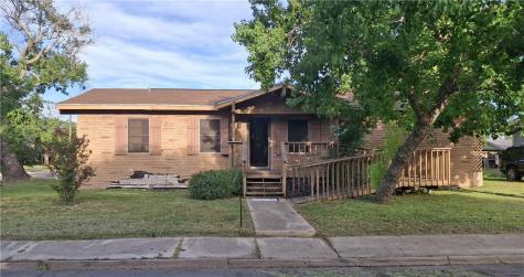 1702 Merriman Avenue Corpus Christi TX 78412