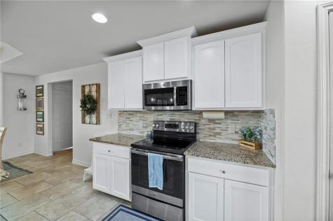 106 Dove Drive Rockport TX 78382