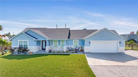 106 Dove Drive Rockport TX 78382