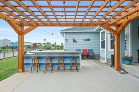 106 Dove Drive Rockport TX 78382