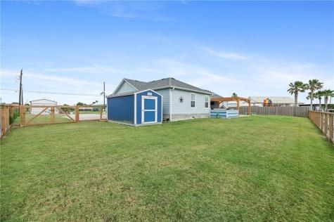 106 Dove Drive Rockport TX 78382