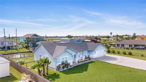106 Dove Drive Rockport TX 78382