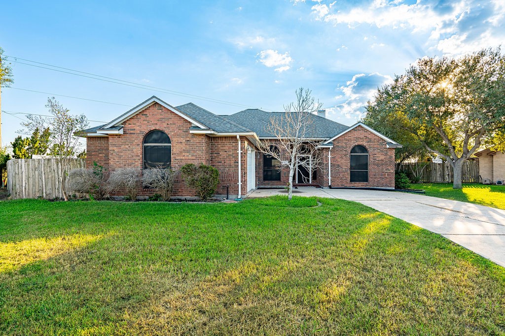 5450 Boxwood Creek Kingsville TX 78363