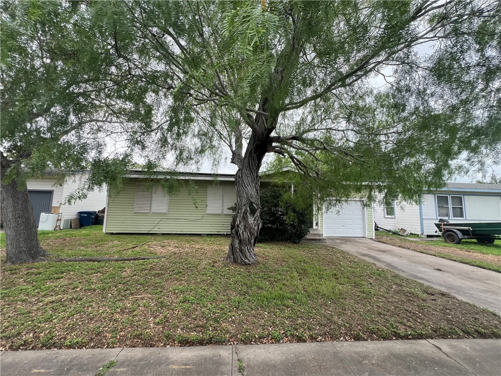 921 Ronald Drive Corpus Christi TX 78412
