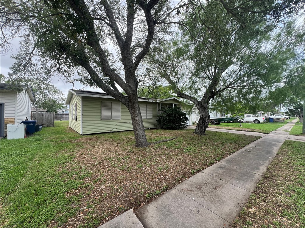 921 Ronald Drive Corpus Christi TX 78412