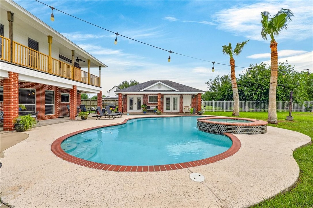 5909 Oso Parkway Corpus Christi TX 78414