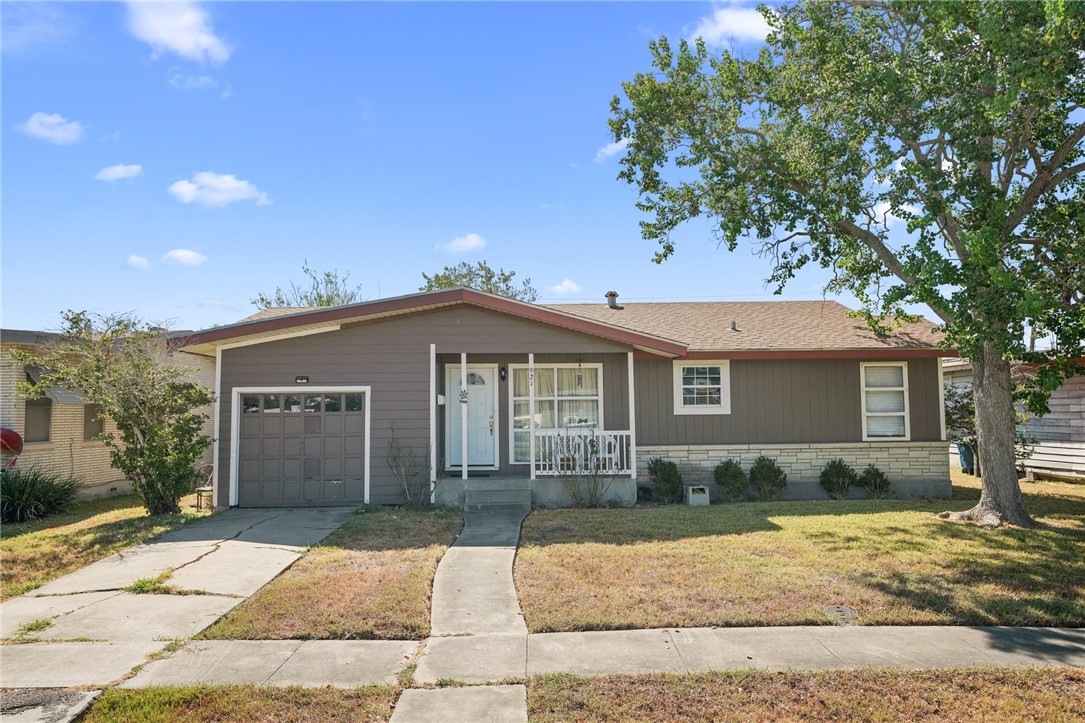921 Ashland Drive Corpus Christi TX 78412