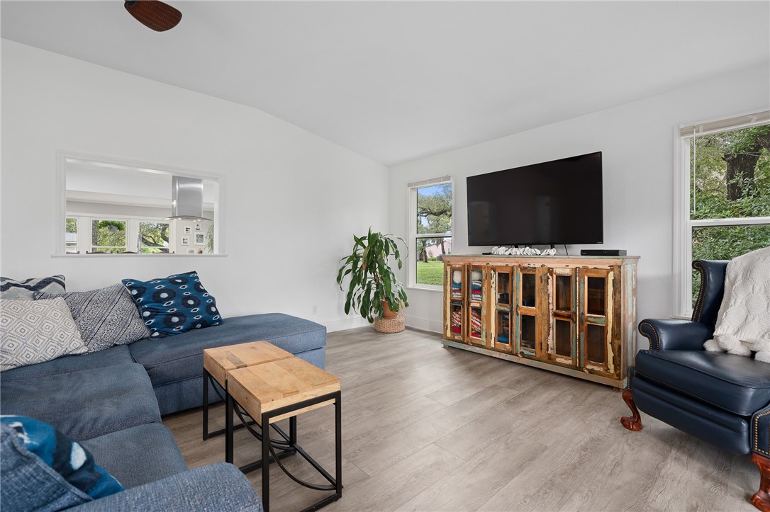 1712 Sorenson Drive Rockport TX 78382