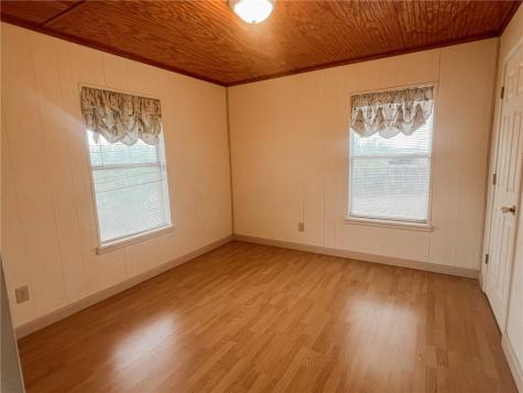 156 Naylor Road Calliham TX 78007