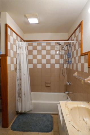 156 Naylor Road Calliham TX 78007