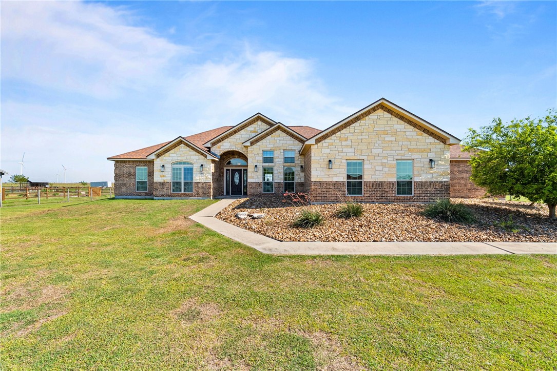 7064 County Road 2004 Portland TX 78374