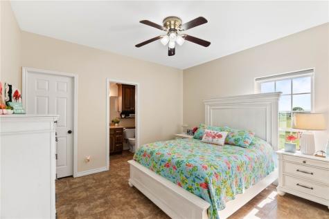 7064 County Road 2004 Portland TX 78374