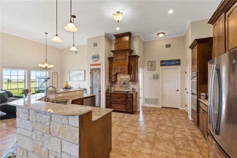 7064 County Road 2004 Portland TX 78374