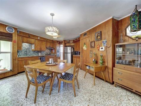 202 Sunset Ingleside TX 78362