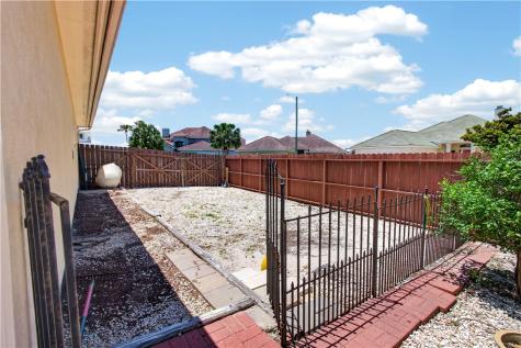 15857 Cuttysark Street Corpus Christi TX 78418