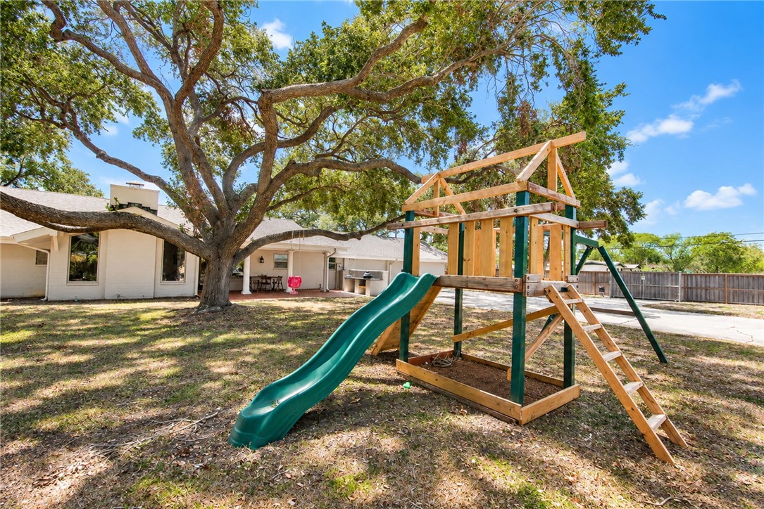 258 Mitchell Street Corpus Christi TX 78411
