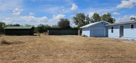 21236 County Road 1456 Mathis TX 78368
