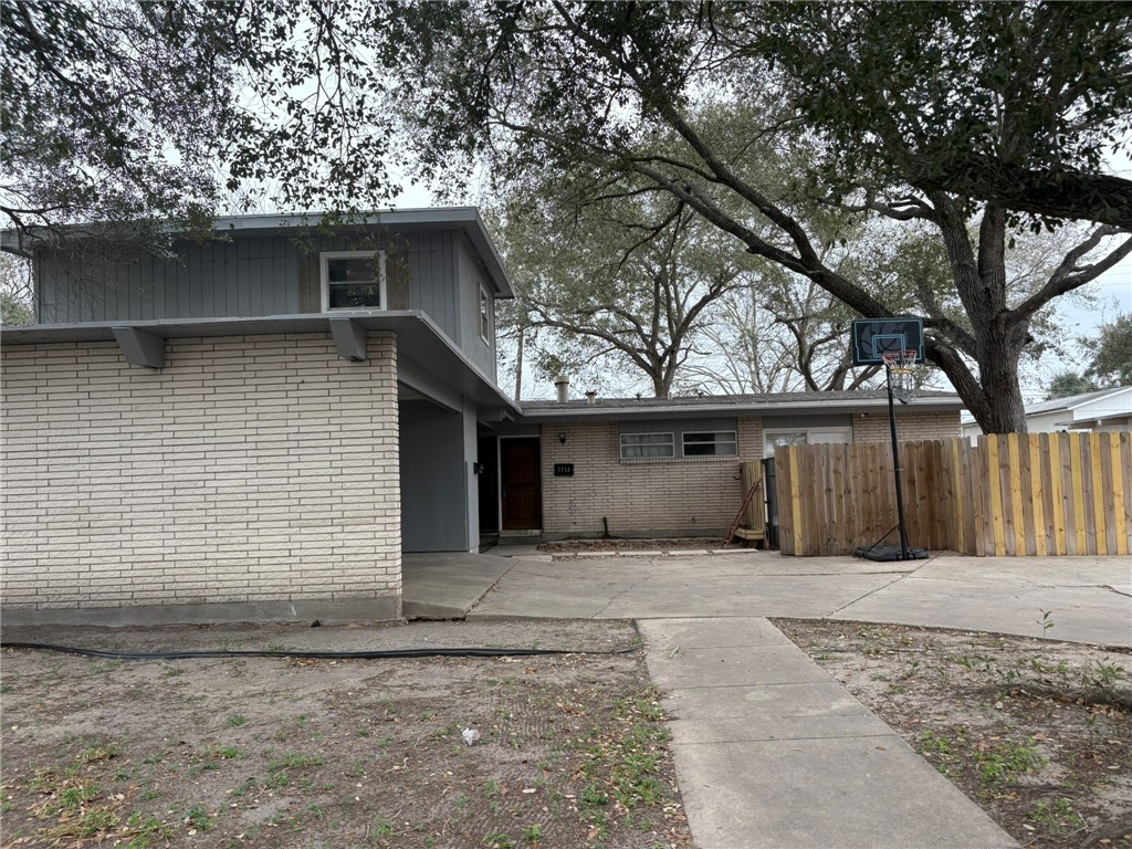 1314 Casa Verde Drive Corpus Christi TX 78411
