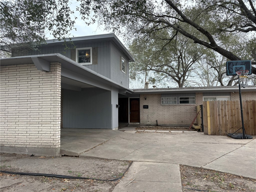 1314 Casa Verde Drive Corpus Christi TX 78411