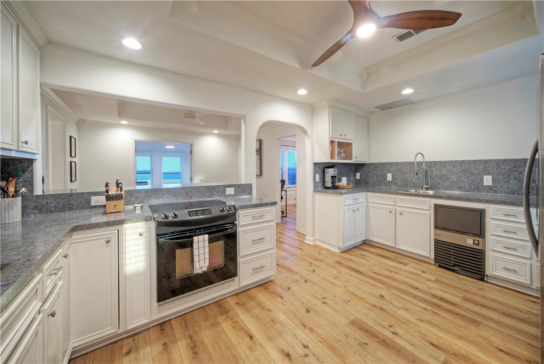 3615 Shore Drive Corpus Christi TX 78418