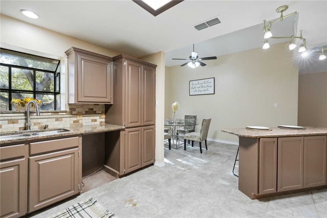 7025 Ridge Stone Drive Corpus Christi TX 78413