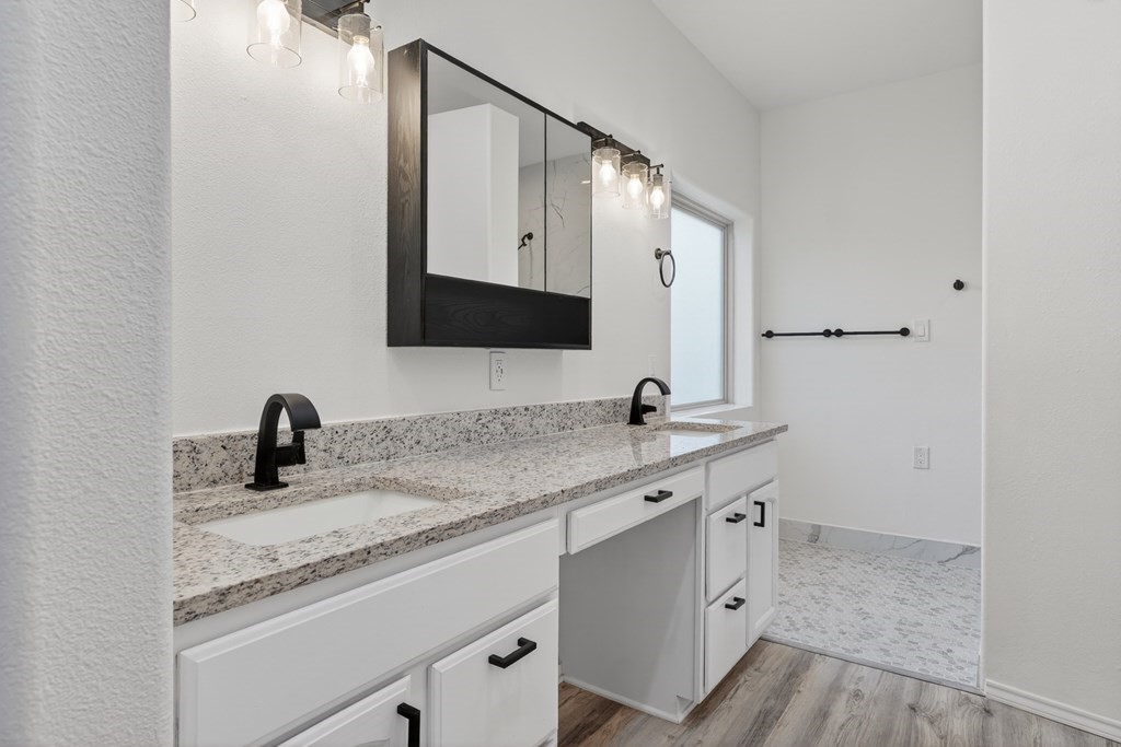 405 Cascades Rockport TX 78382