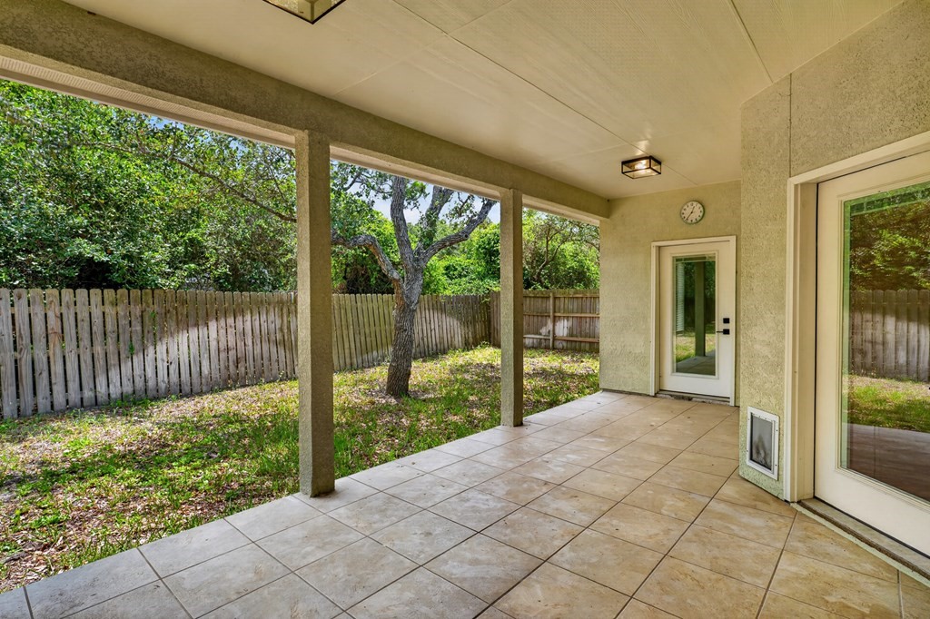 405 Cascades Rockport TX 78382